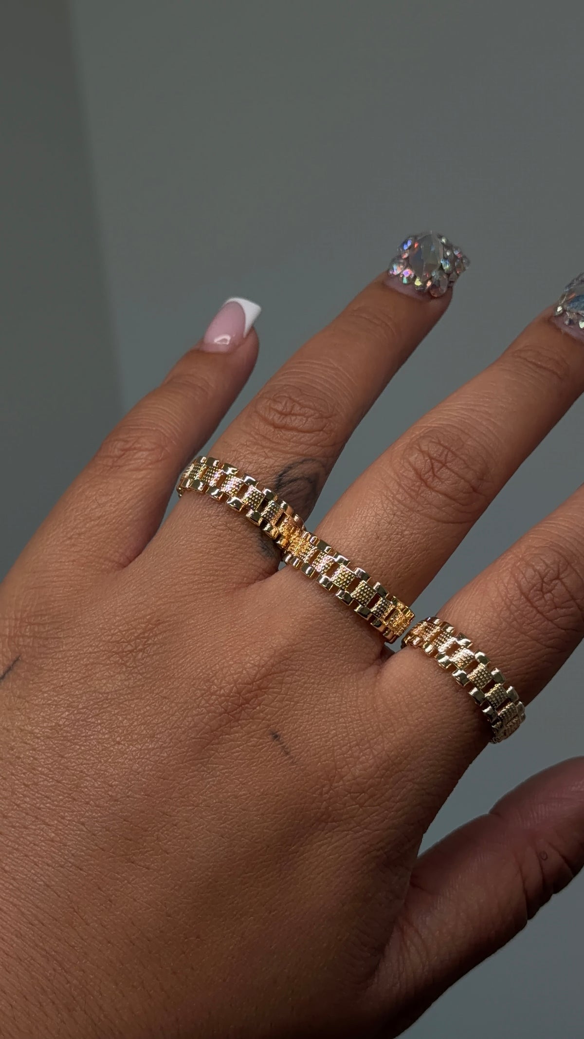 All Around Rollie Ring