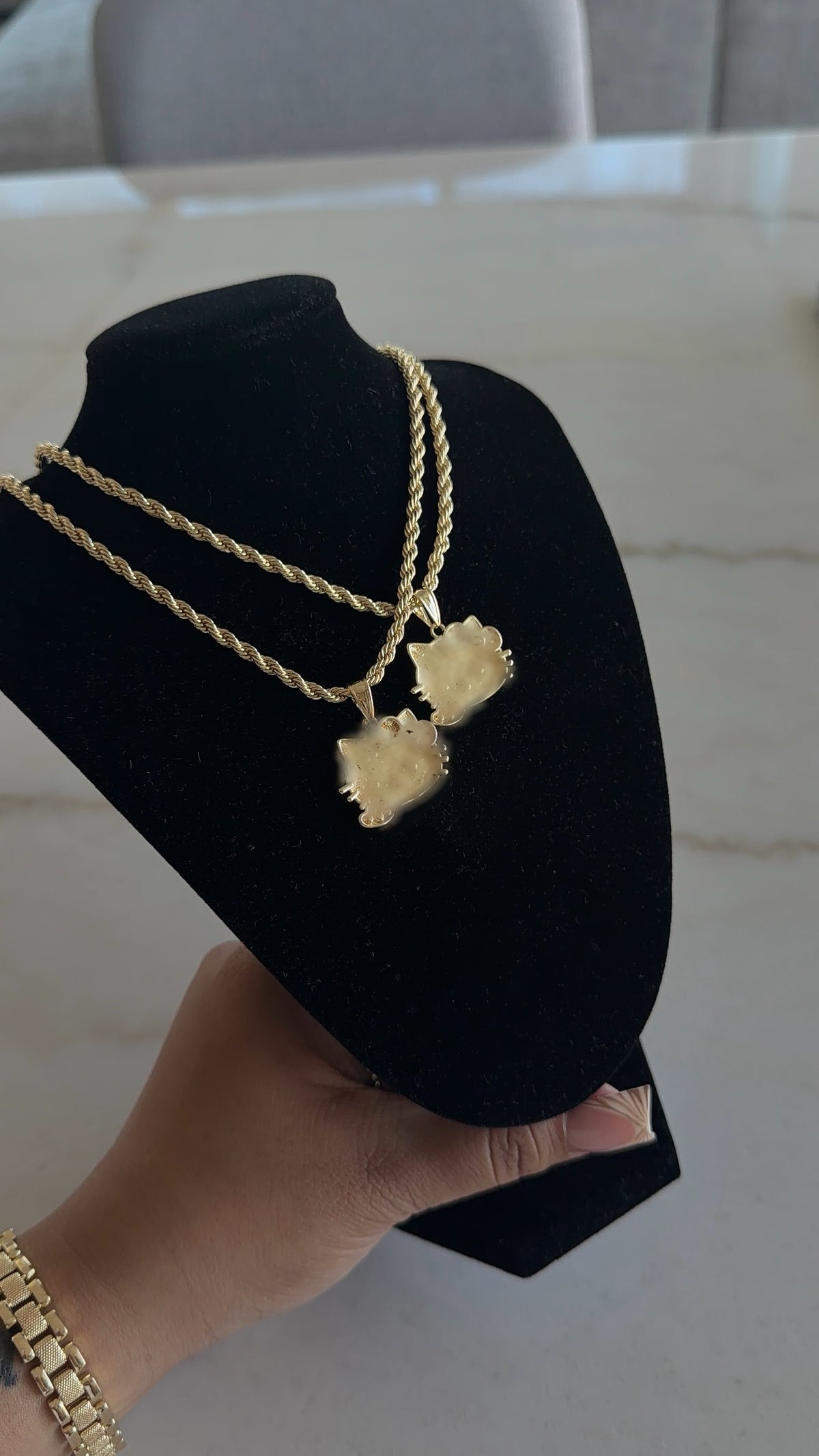 Kitten Nugget Face Chain