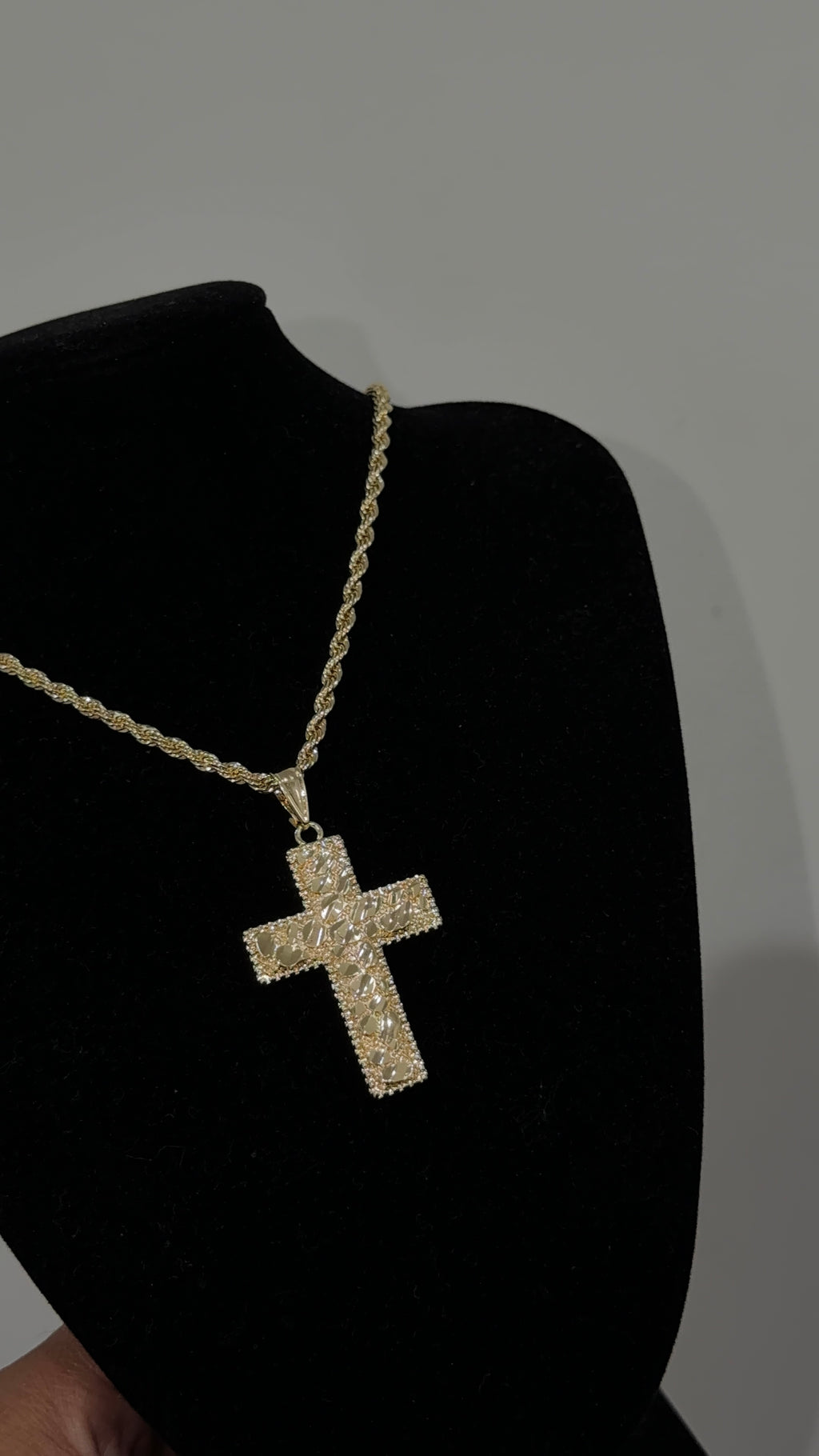 Big Nugget Cross Chain