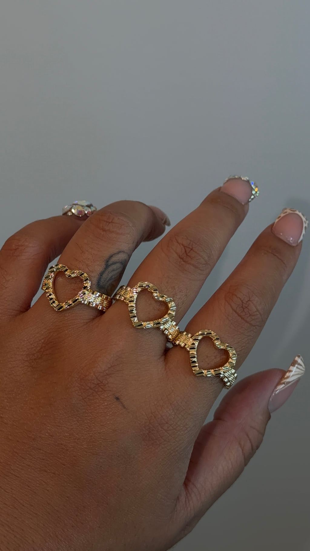 Open Heart Nugget Rollie Band Ring