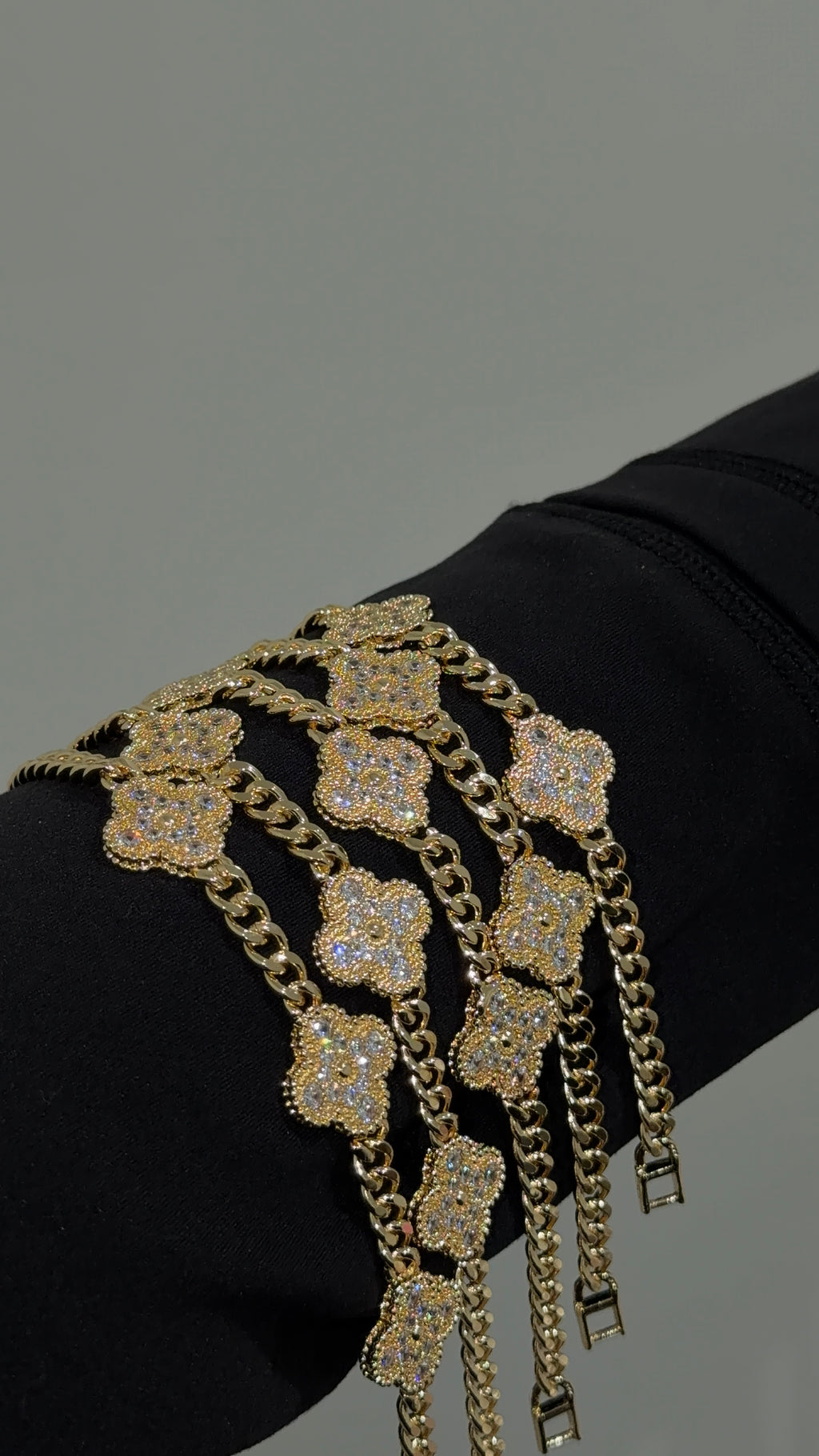 Bling Clover Cuban Link Bracelet