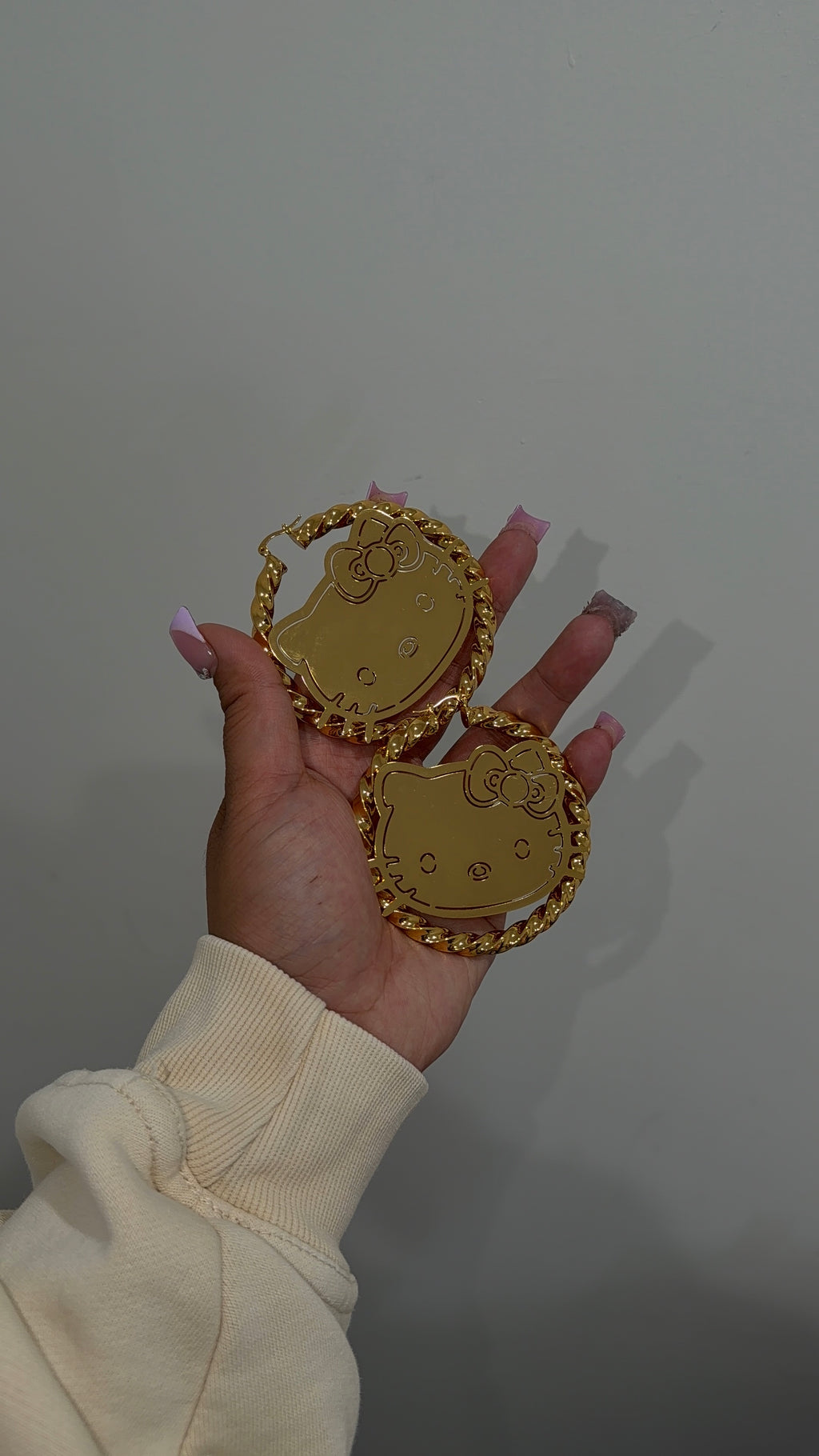 Twisty 70mm Hoops Design