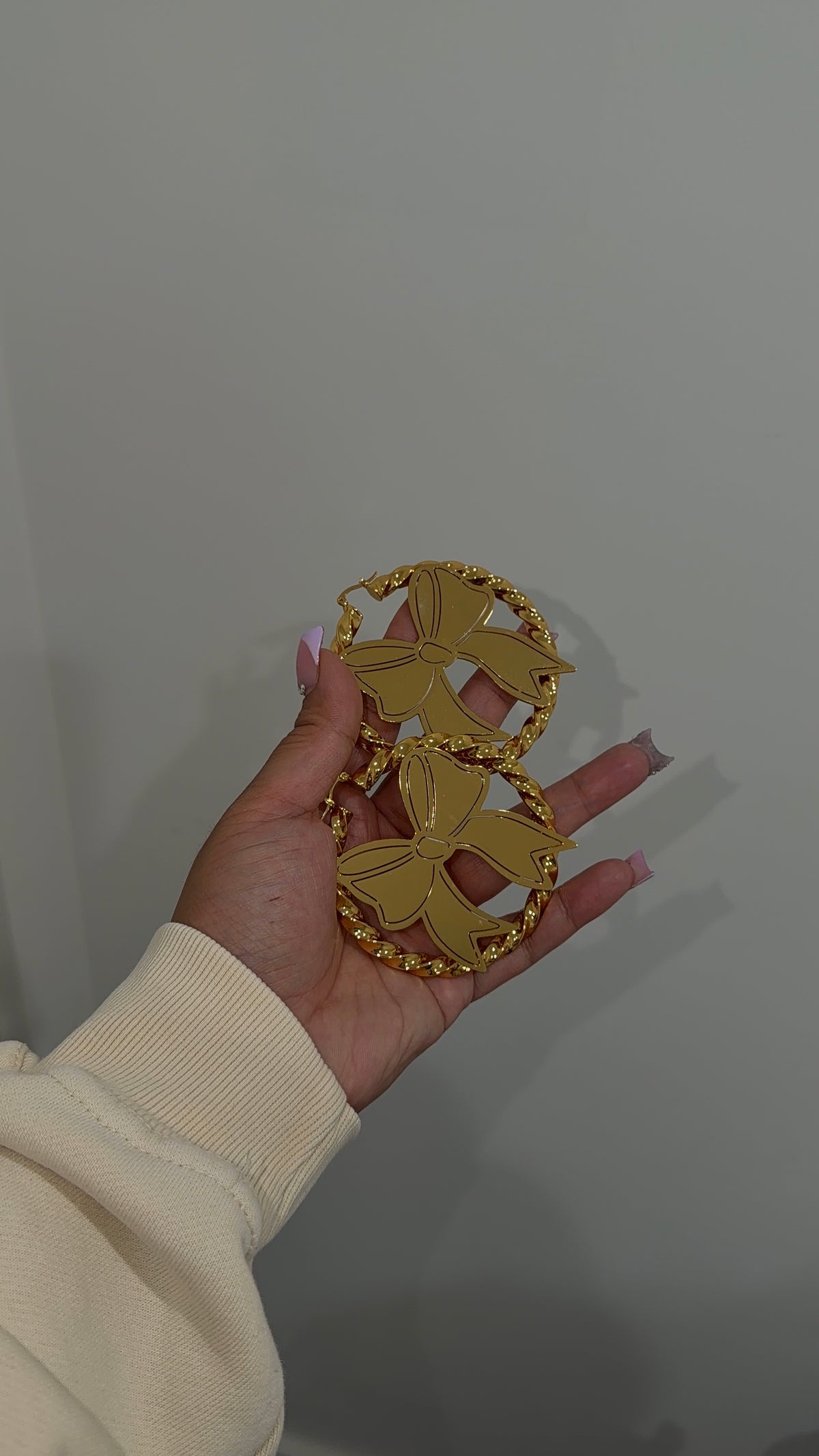 Twisty 70mm Hoops Design