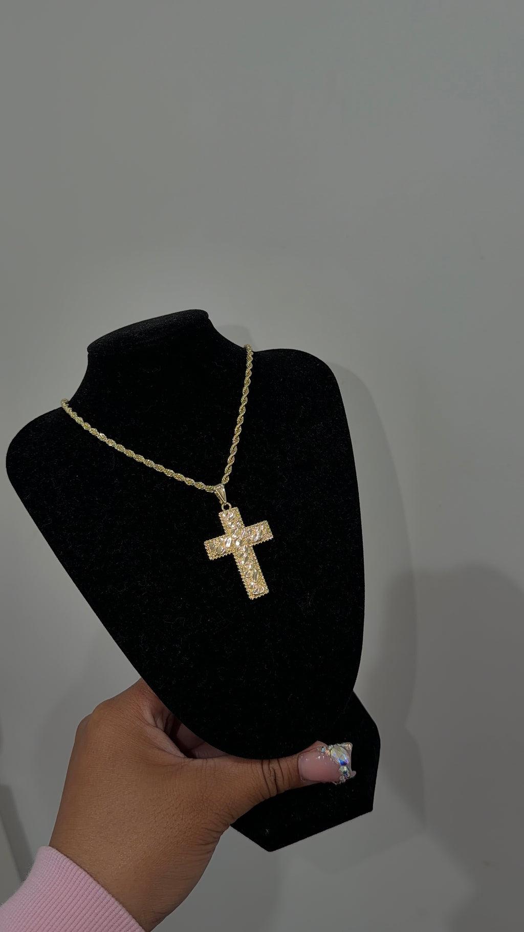 Big Nugget Cross Chain