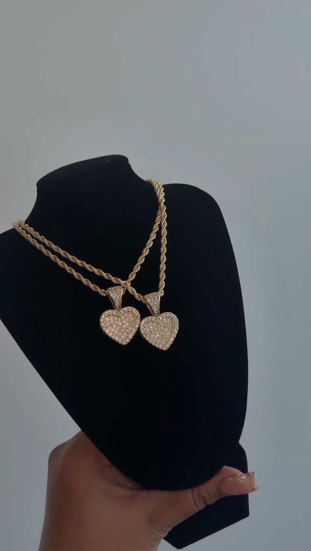 Icy Heart Chain
