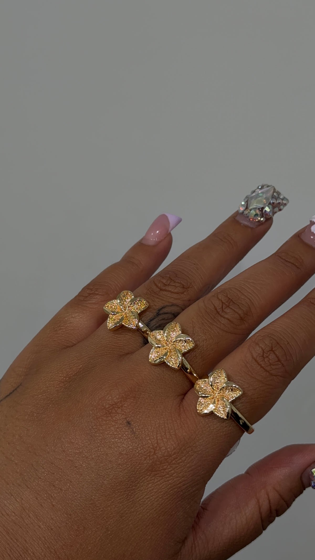 One Flower Ring