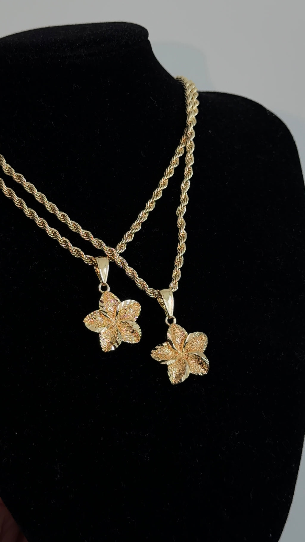 Flower Necklace