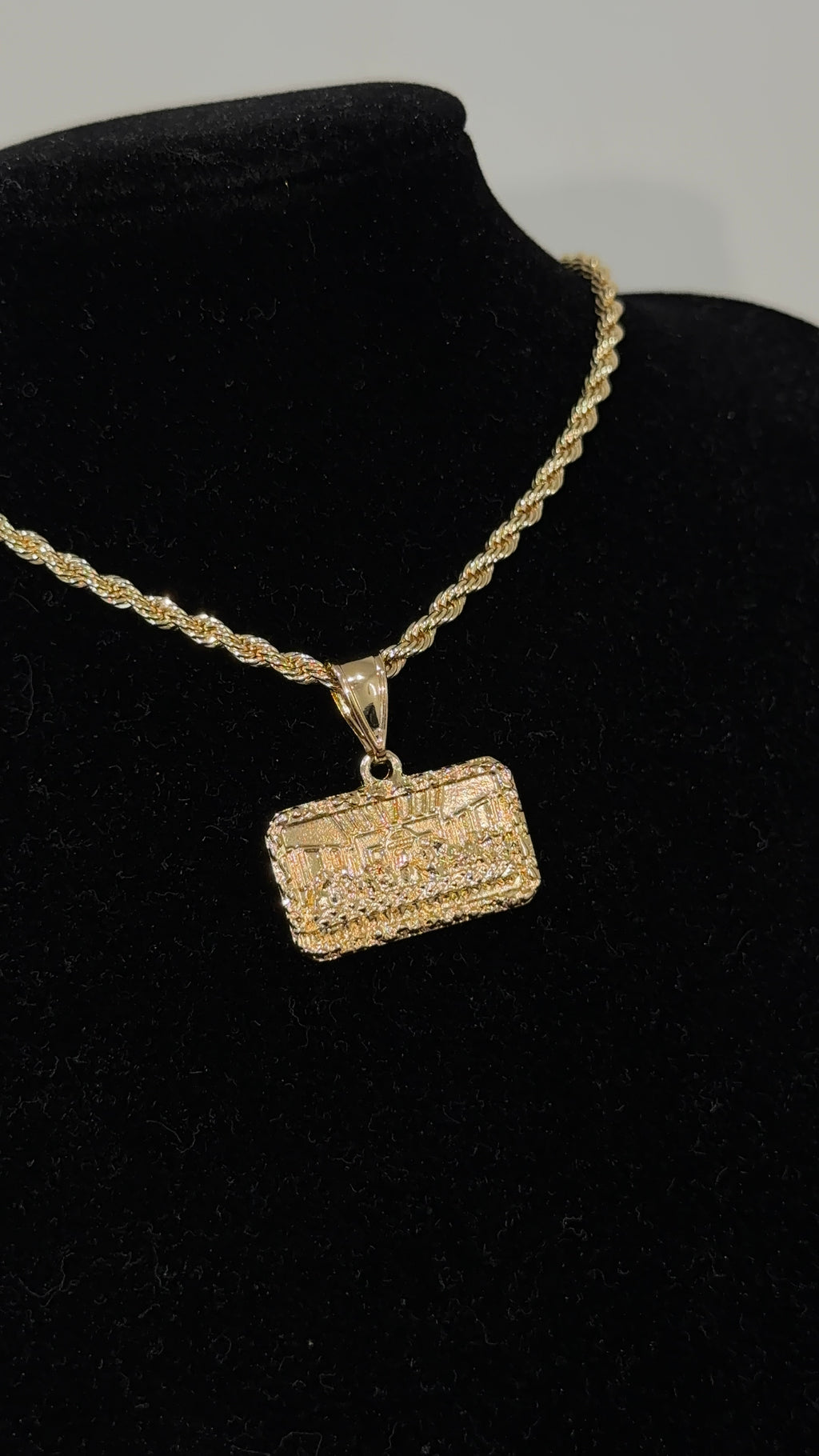 Lil Last Supper Chain
