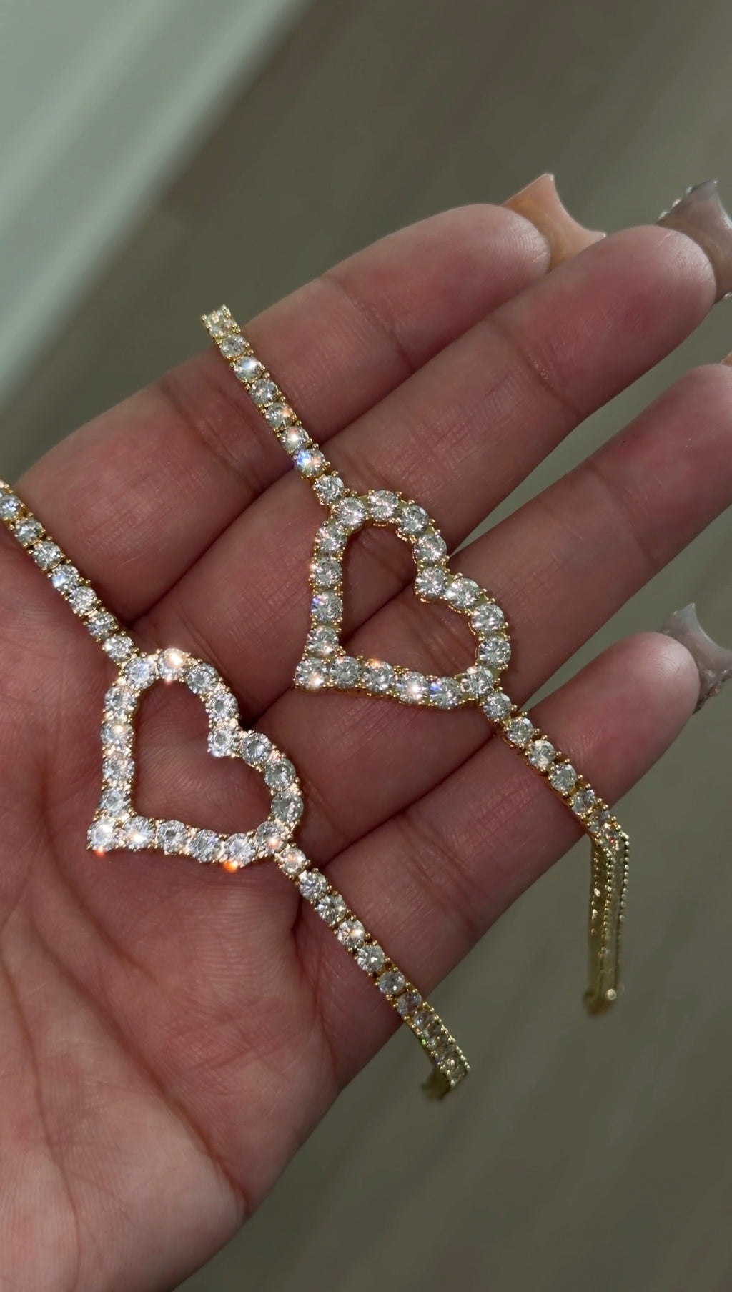 Luxxy Bling Heart Anklet