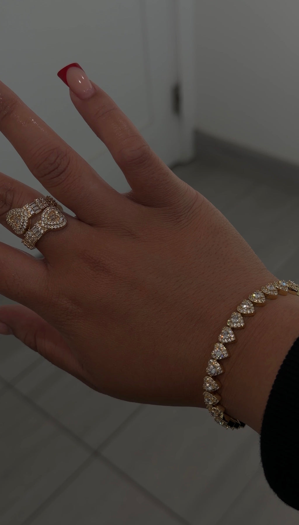 Luxxy Heart Diamond Bracelet