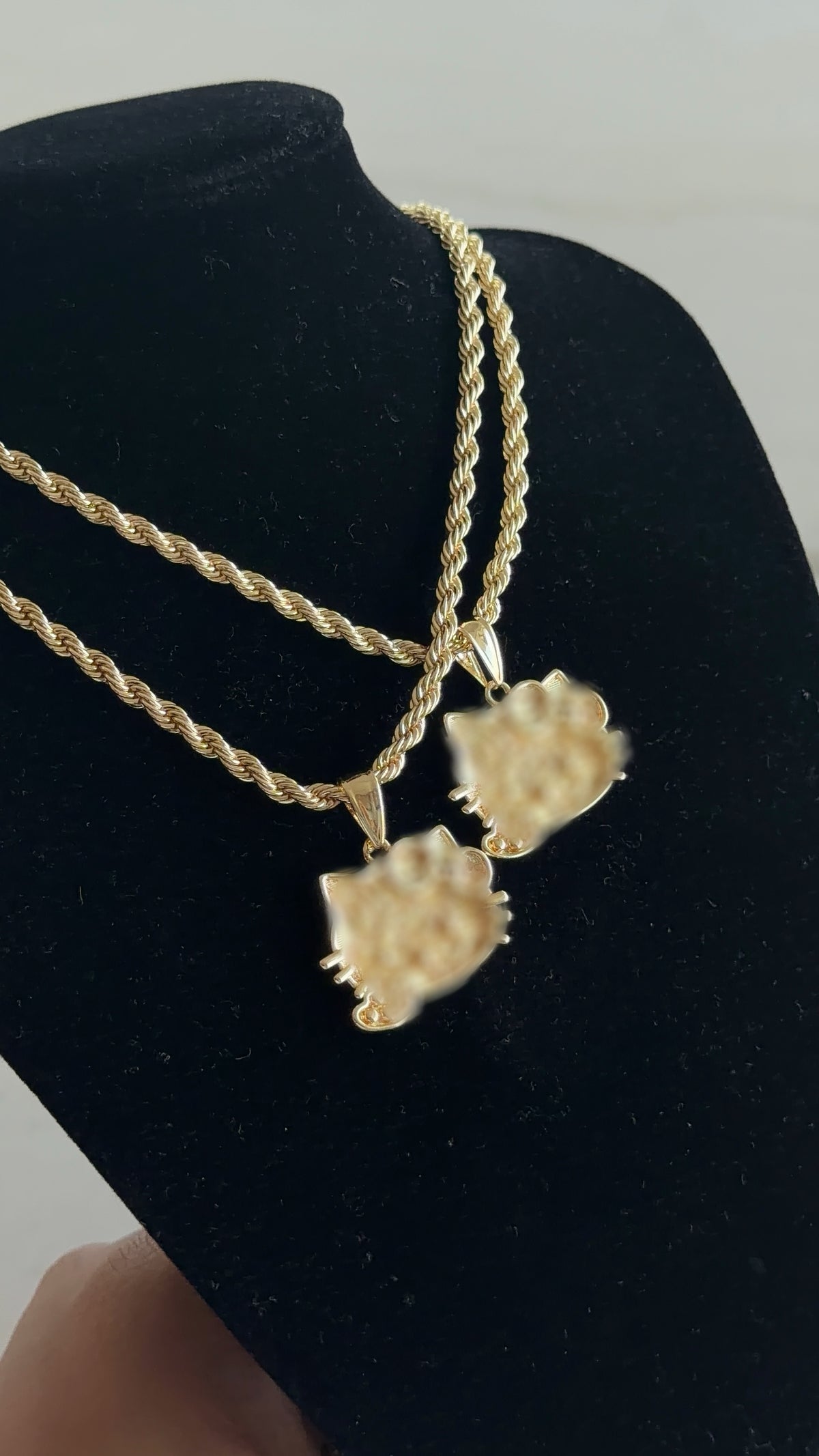 Kitten Nugget Face Chain