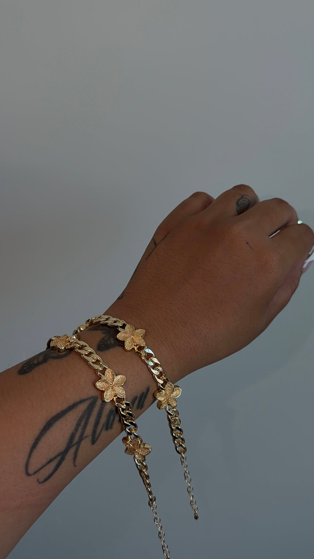 Flower Cuban Link Bracelet