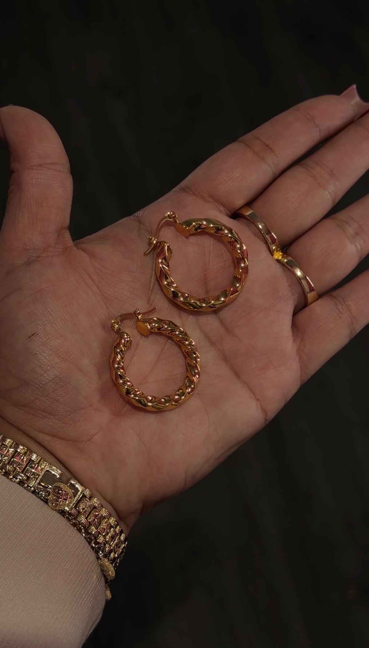 30mm Twisty Hoops